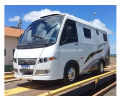 MOTORHOME VOLARE V 5 – Ano 2005 – com portas de acesso a cabina