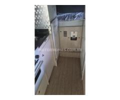 MOTORHOME VOLARE V 5 – Ano 2005 – com portas de acesso a cabina - 13