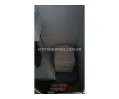 MOTORHOME VOLARE V 5 – Ano 2005 – com portas de acesso a cabina - 15